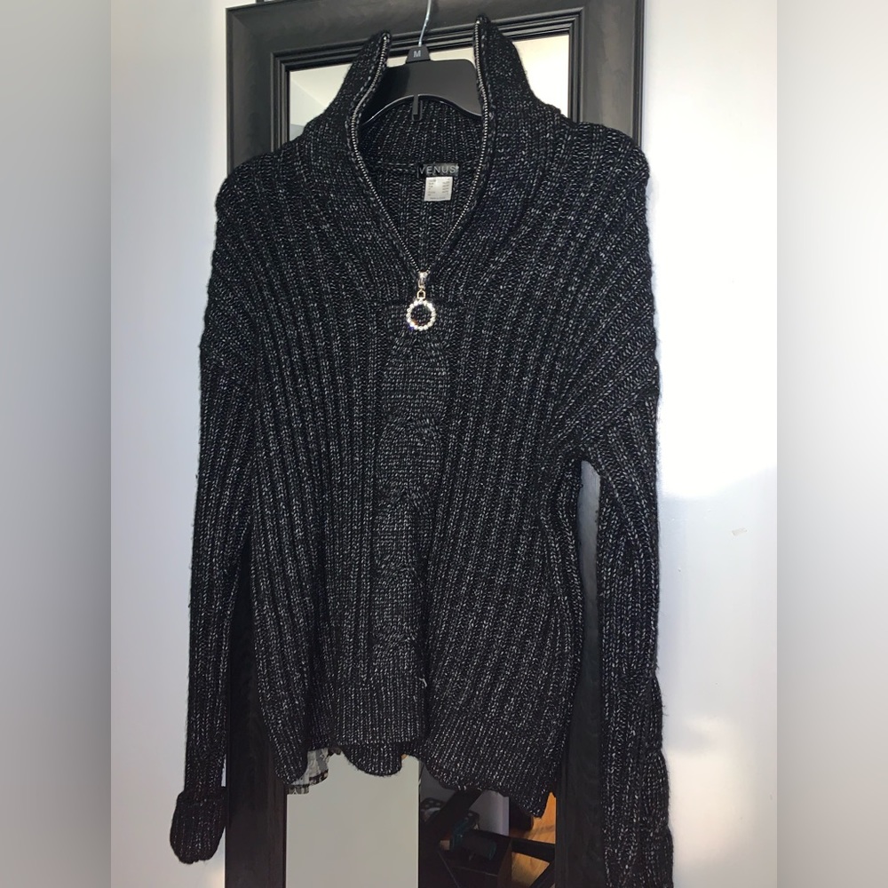 Venus sweater black and gray multi with rhinestone zipper. Size small. Soft
